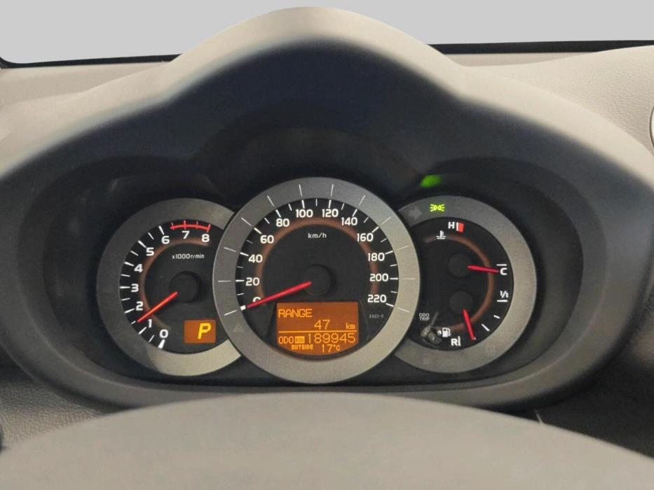 TOYOTA RAV4 2011