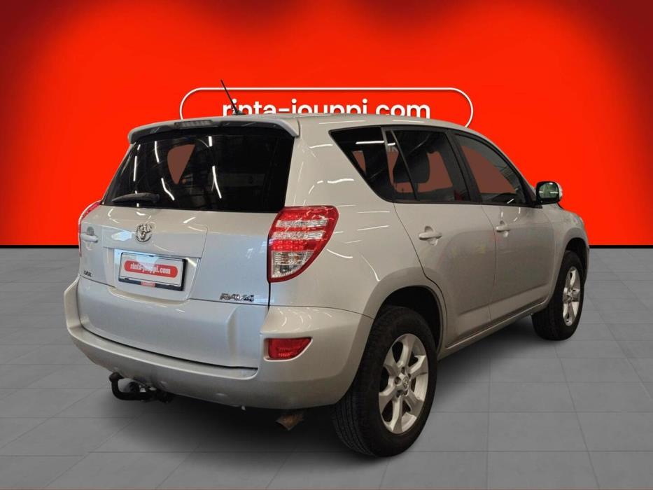 TOYOTA RAV4 2011