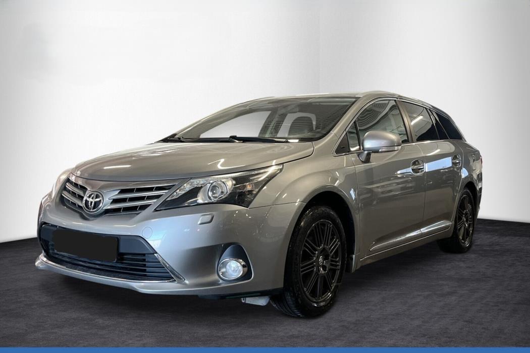 TOYOTA AVENSIS 2013