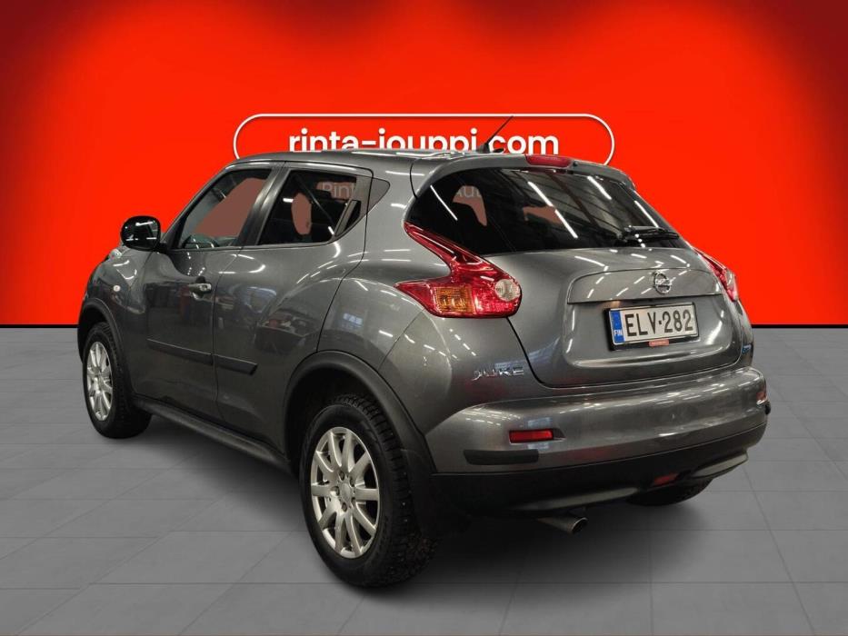 NISSAN Juke 2011