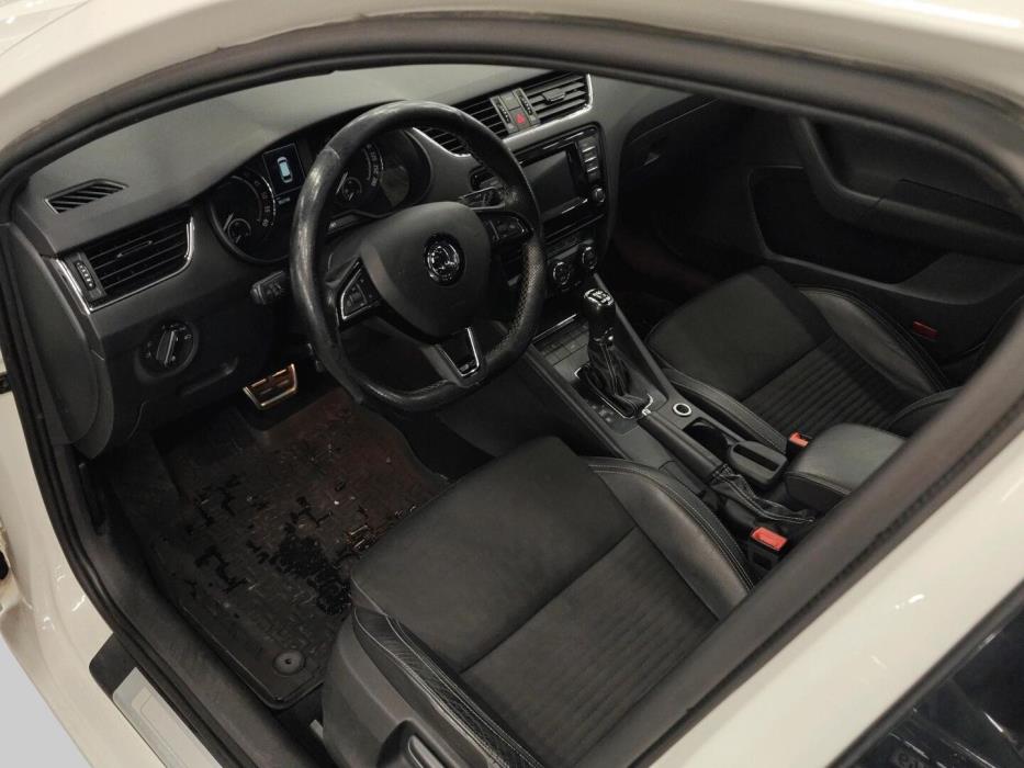 SKODA Octavia 2014