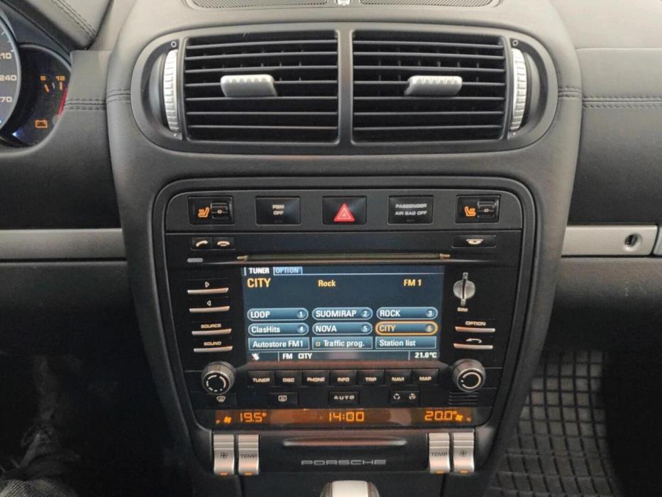 PORSCHE Cayenne 2010