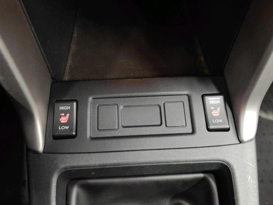 SUBARU Forester 2017