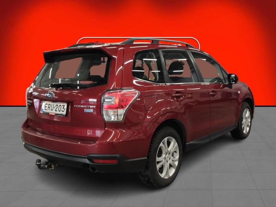 SUBARU Forester 2017