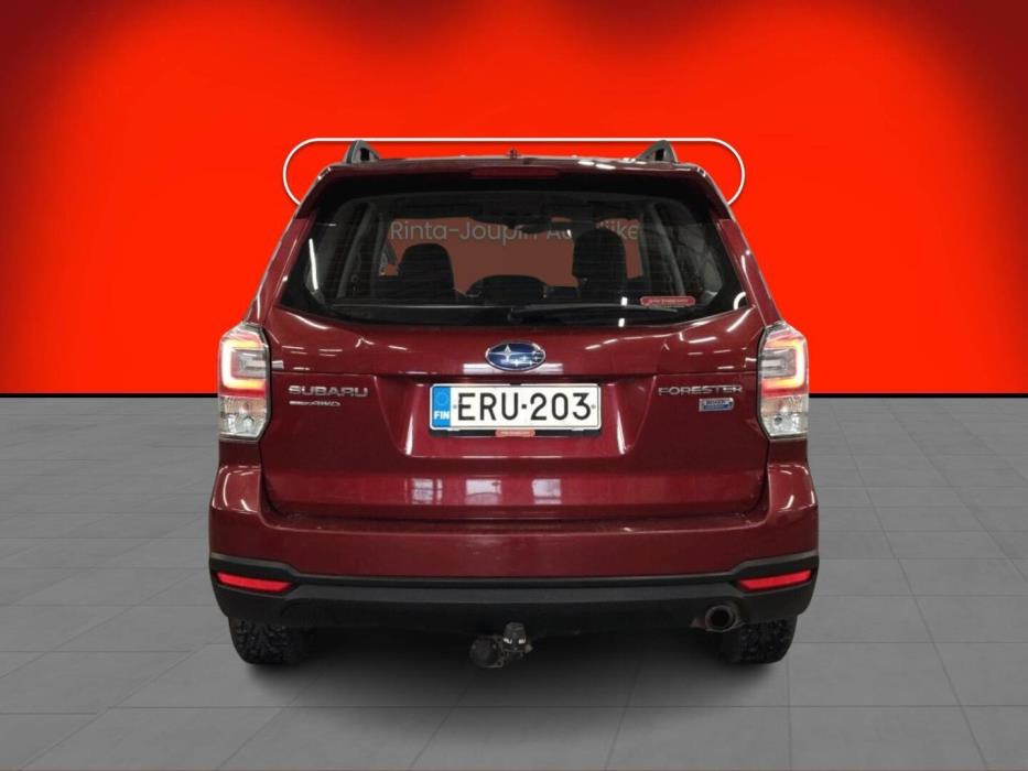 SUBARU Forester 2017