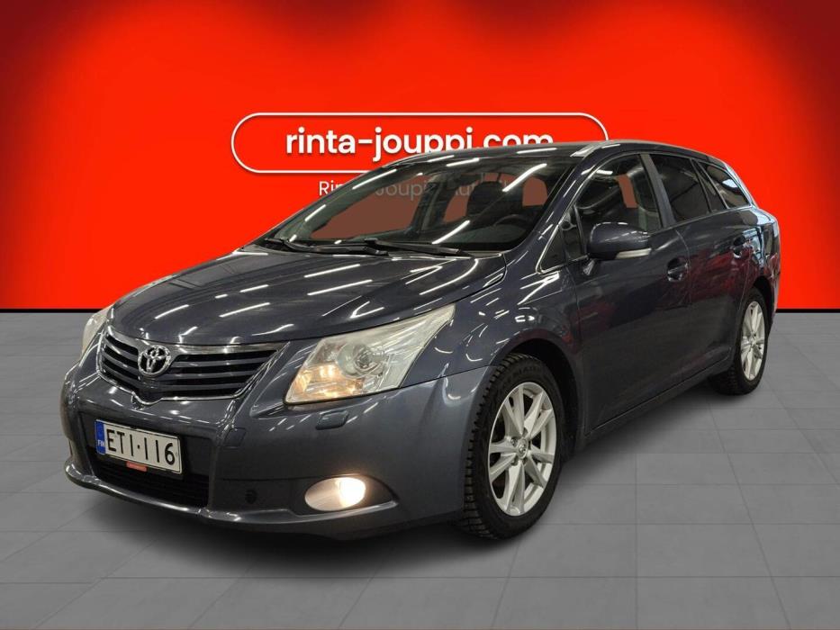 TOYOTA Avensis 2011