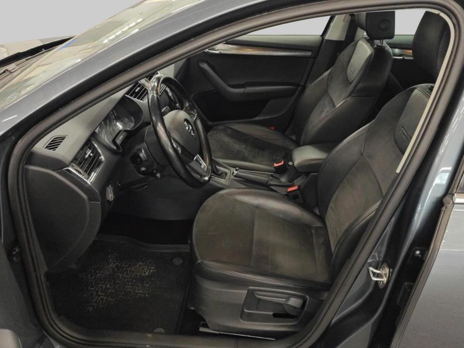 SKODA Octavia 2015