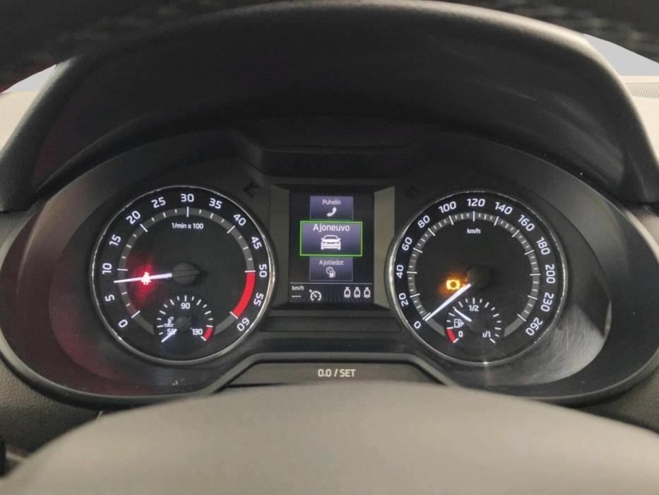SKODA Octavia 2015