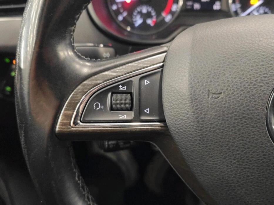 SKODA Octavia 2015