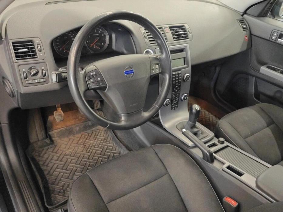 VOLVO V50 2008