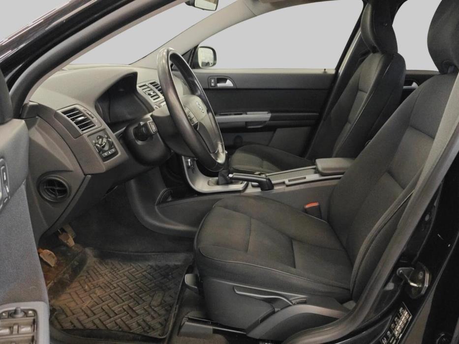 VOLVO V50 2008