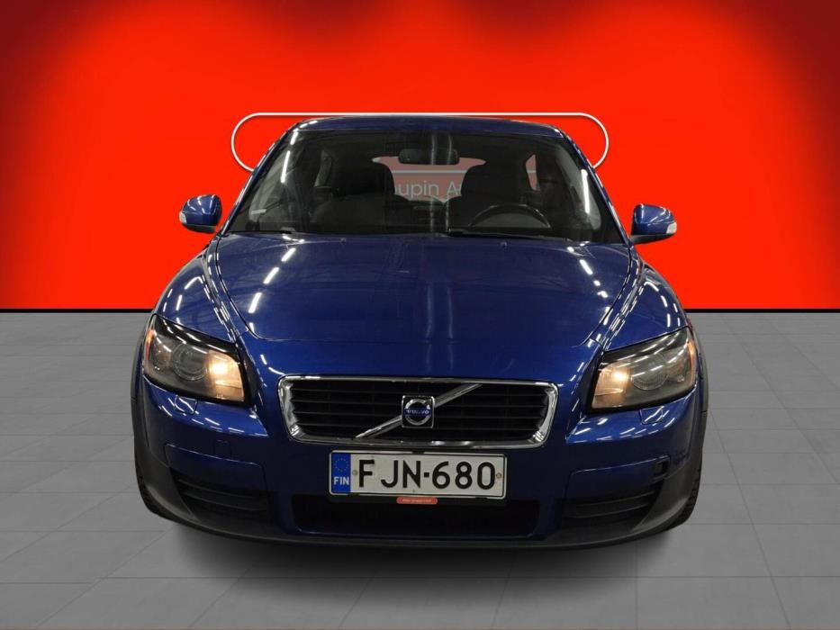 VOLVO C30 2009