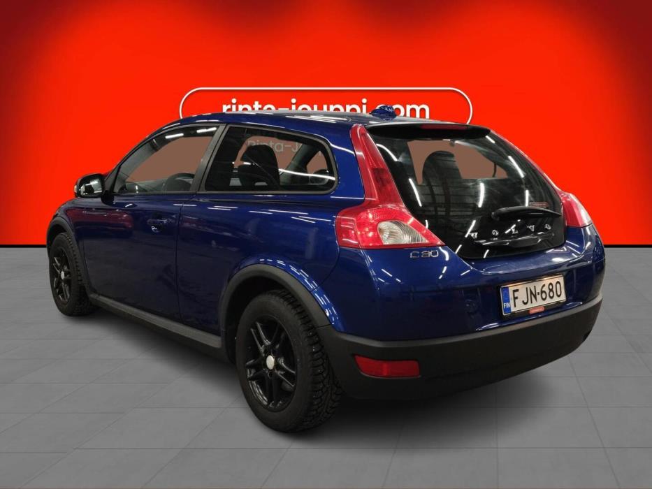 VOLVO C30 2009