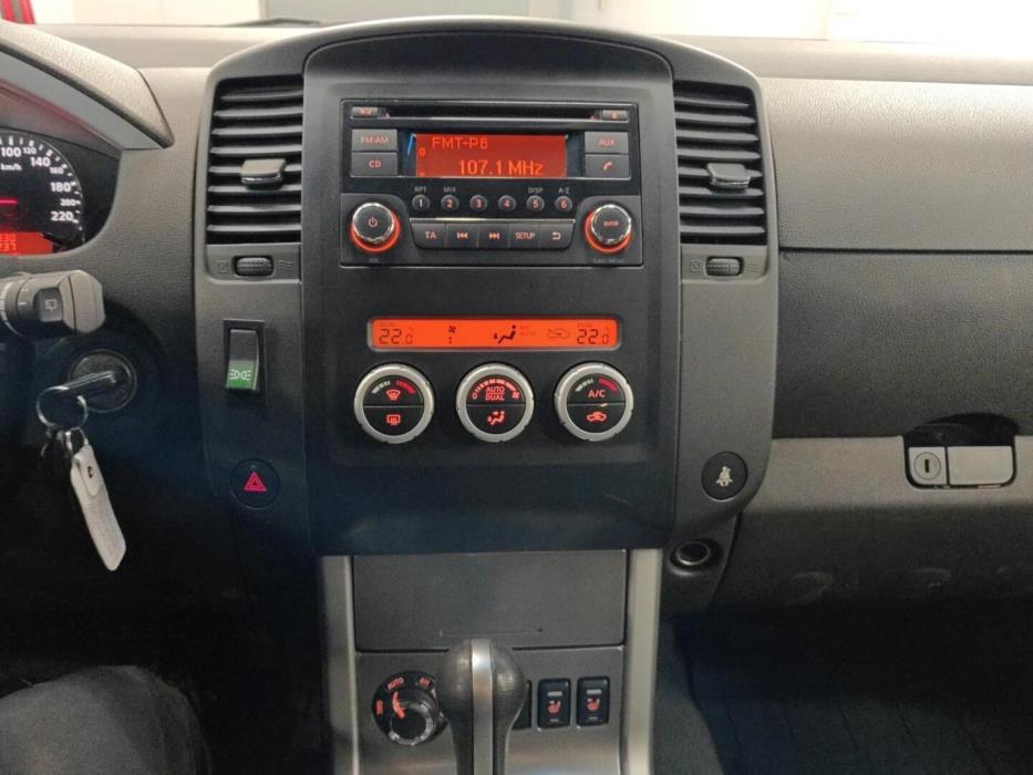 NISSAN Pathfinder 2013