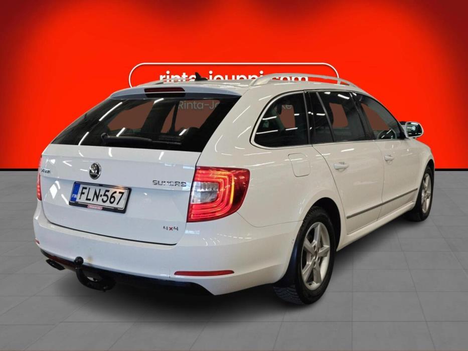 SKODA Superb 2014