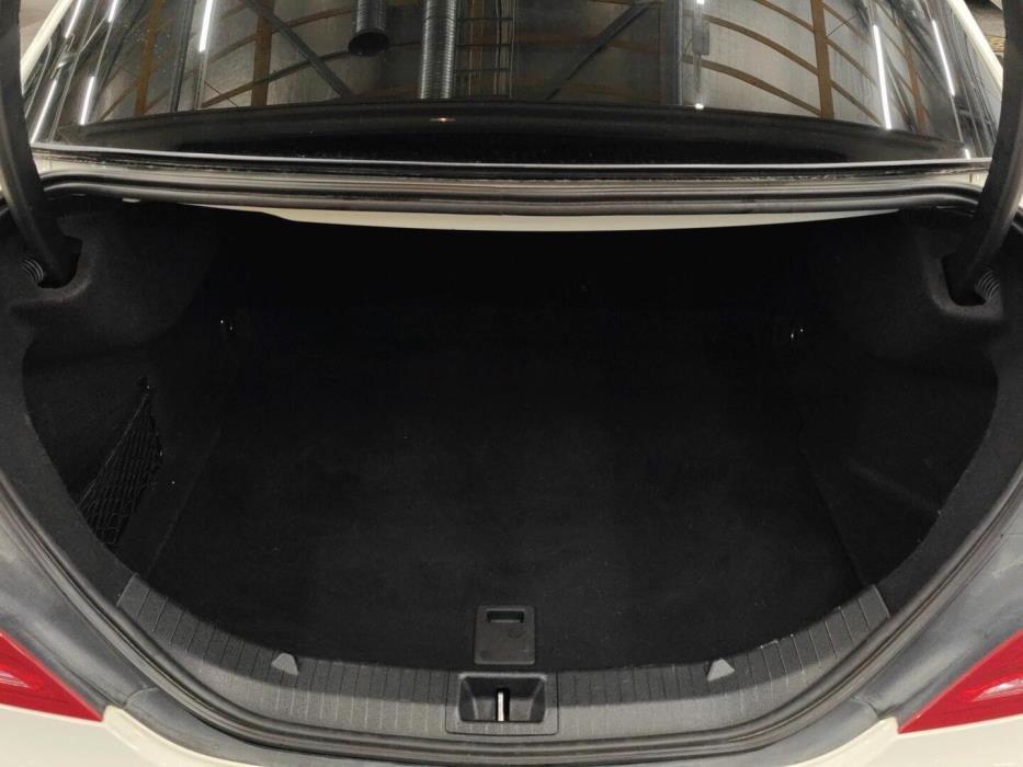 MERCEDES-BENZ CLA 2016