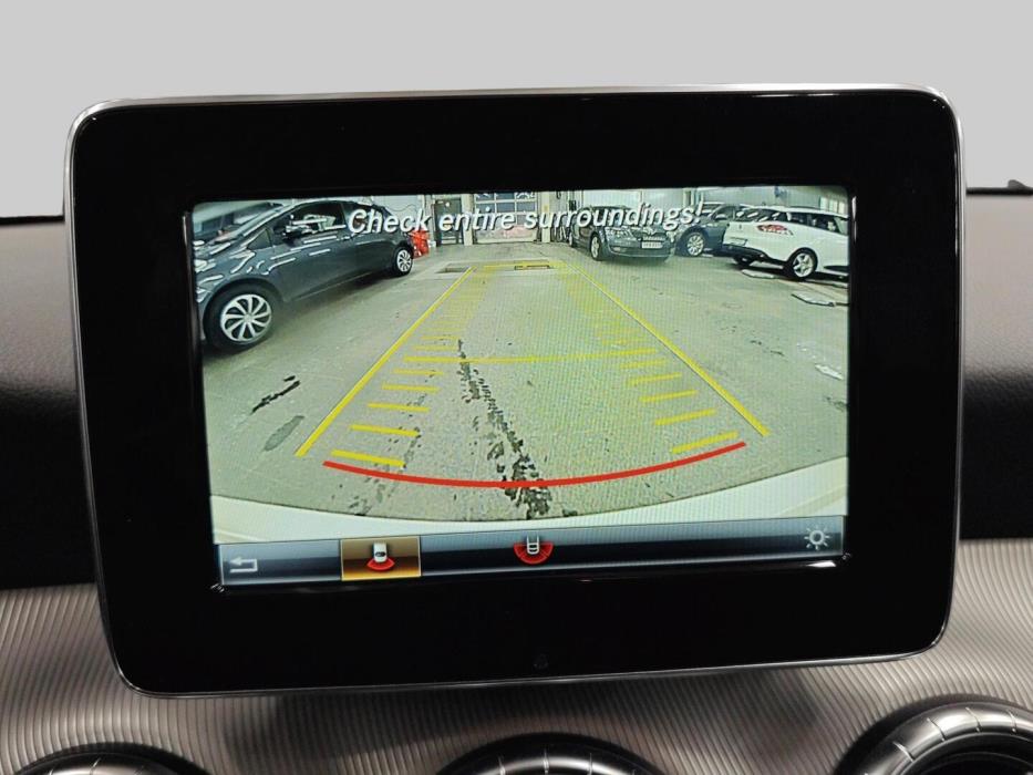 MERCEDES-BENZ CLA 2016