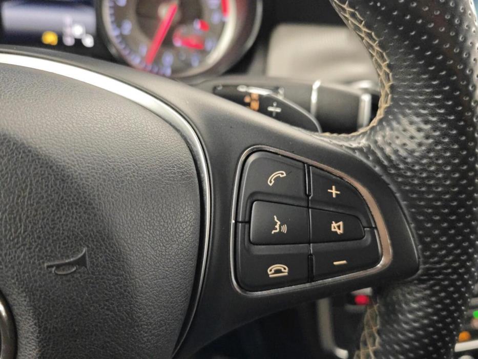 MERCEDES-BENZ CLA 2016