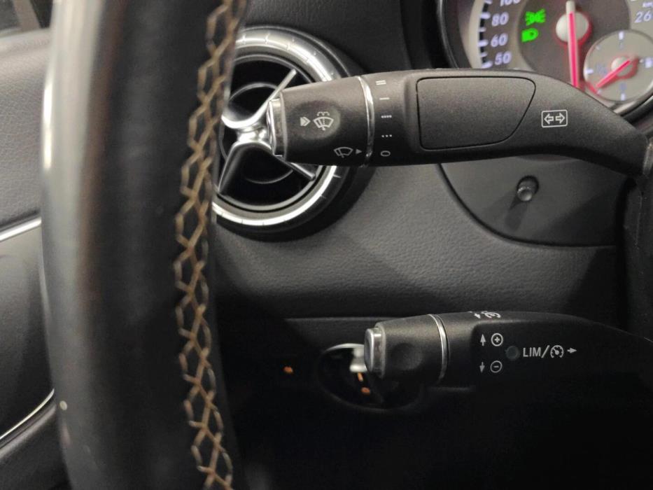 MERCEDES-BENZ CLA 2016