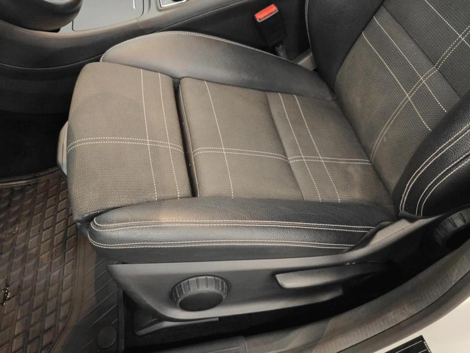 MERCEDES-BENZ CLA 2016