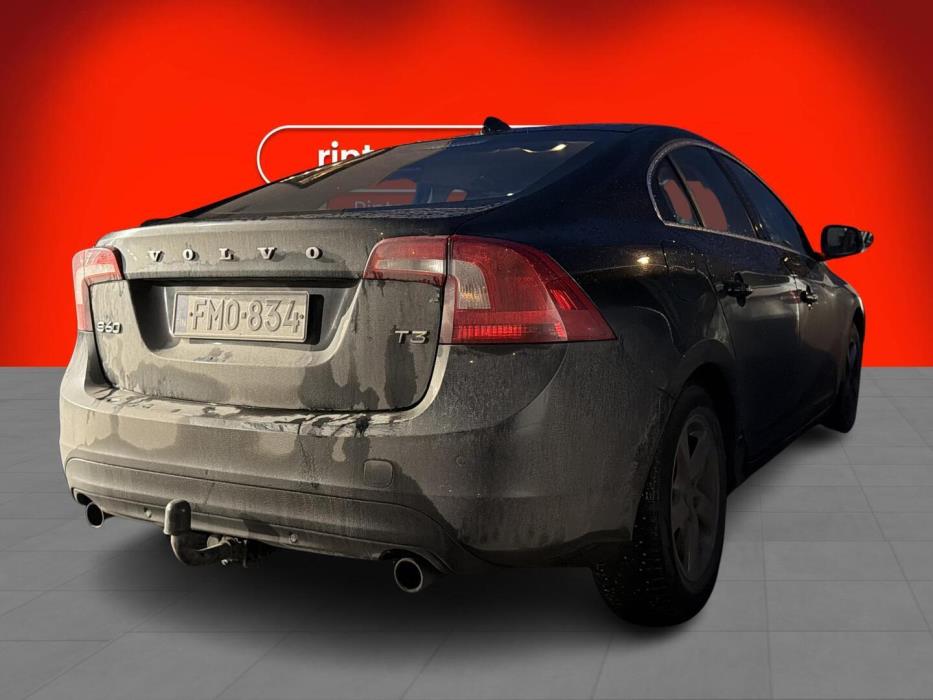 VOLVO S60 2017