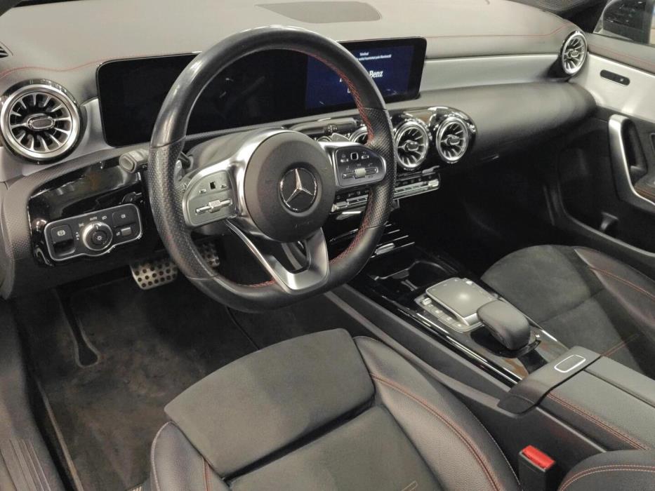 MERCEDES-BENZ CLA 2021