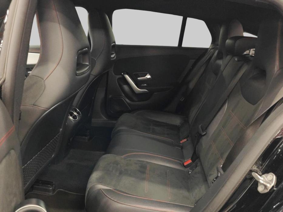 MERCEDES-BENZ CLA 2021