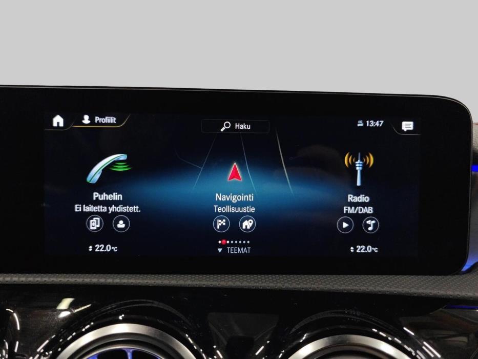 MERCEDES-BENZ CLA 2021