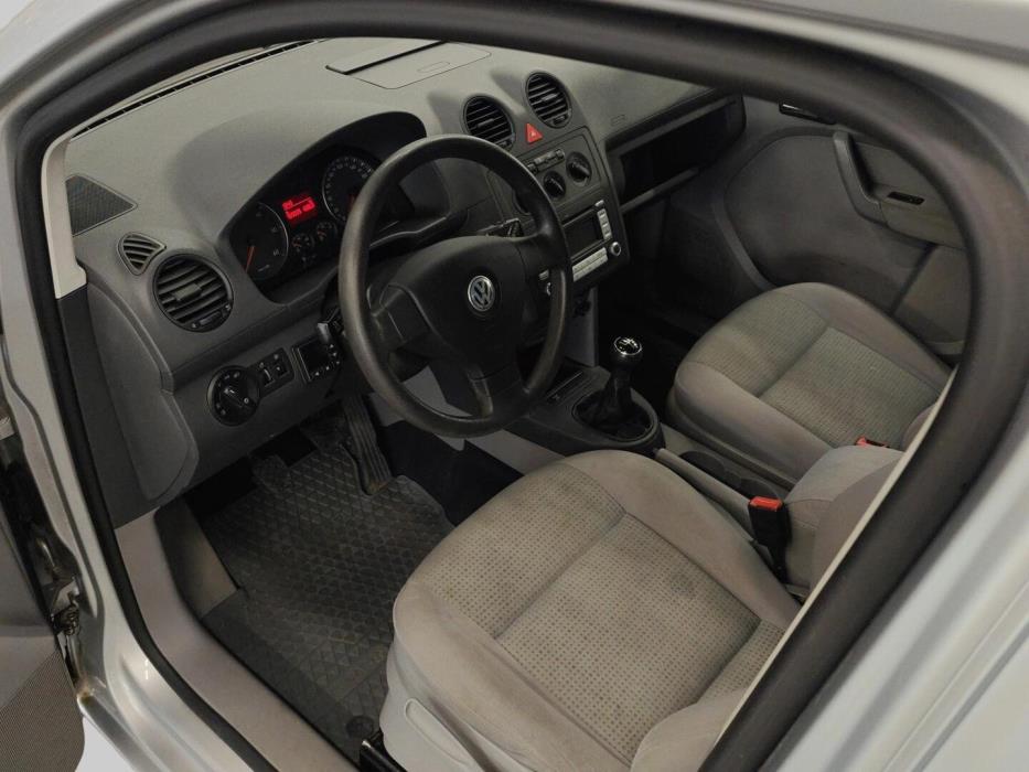VOLKSWAGEN CADDY 2009
