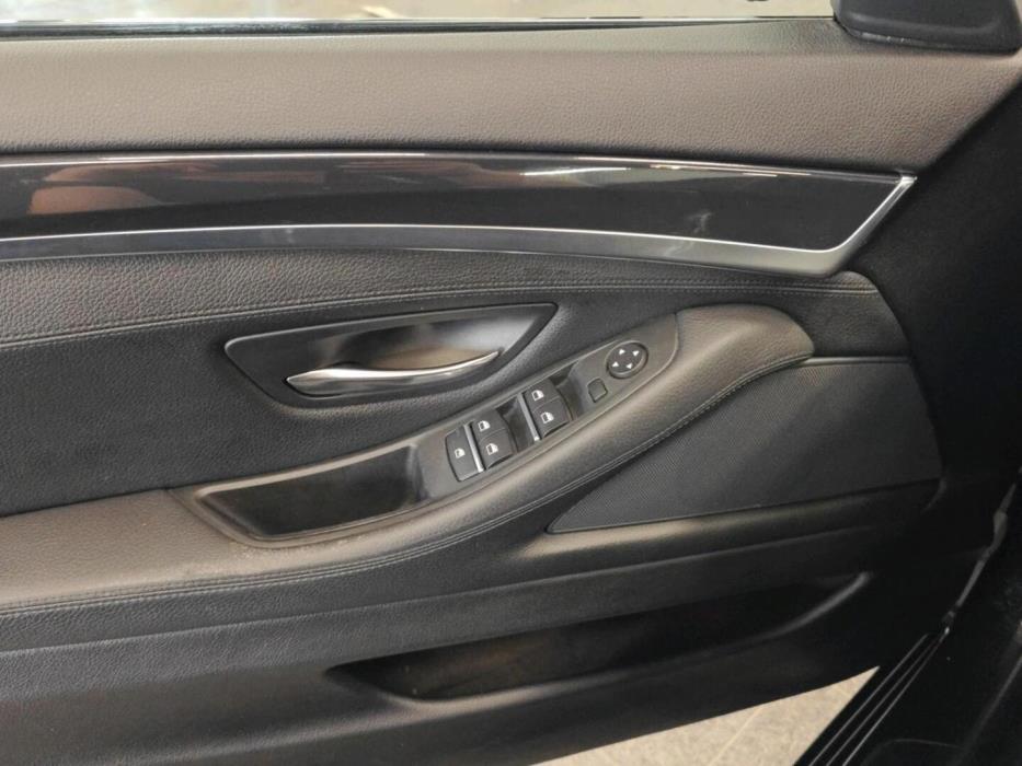 BMW 520 2016