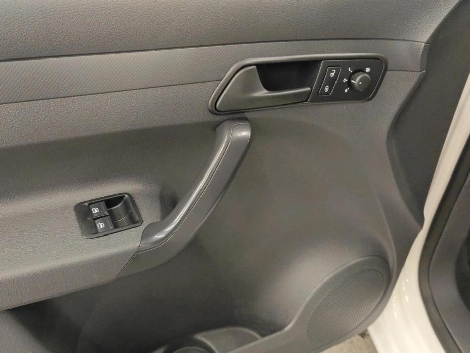 VOLKSWAGEN Caddy Maxi 2015