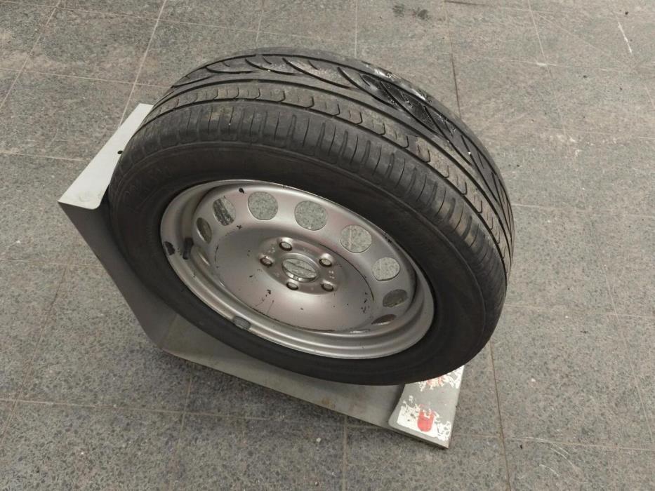 VOLKSWAGEN Caddy Maxi 2015