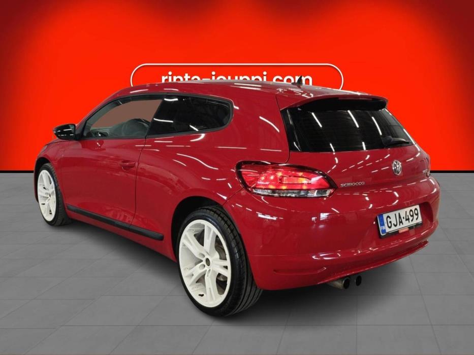 VOLKSWAGEN Scirocco 2010