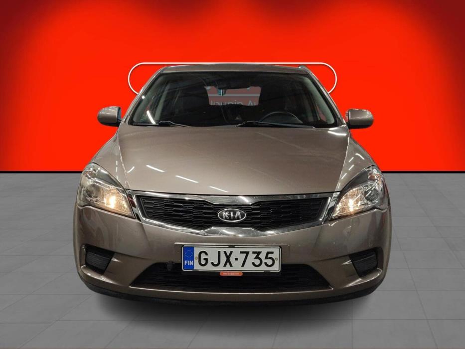 KIA cee'd 2011