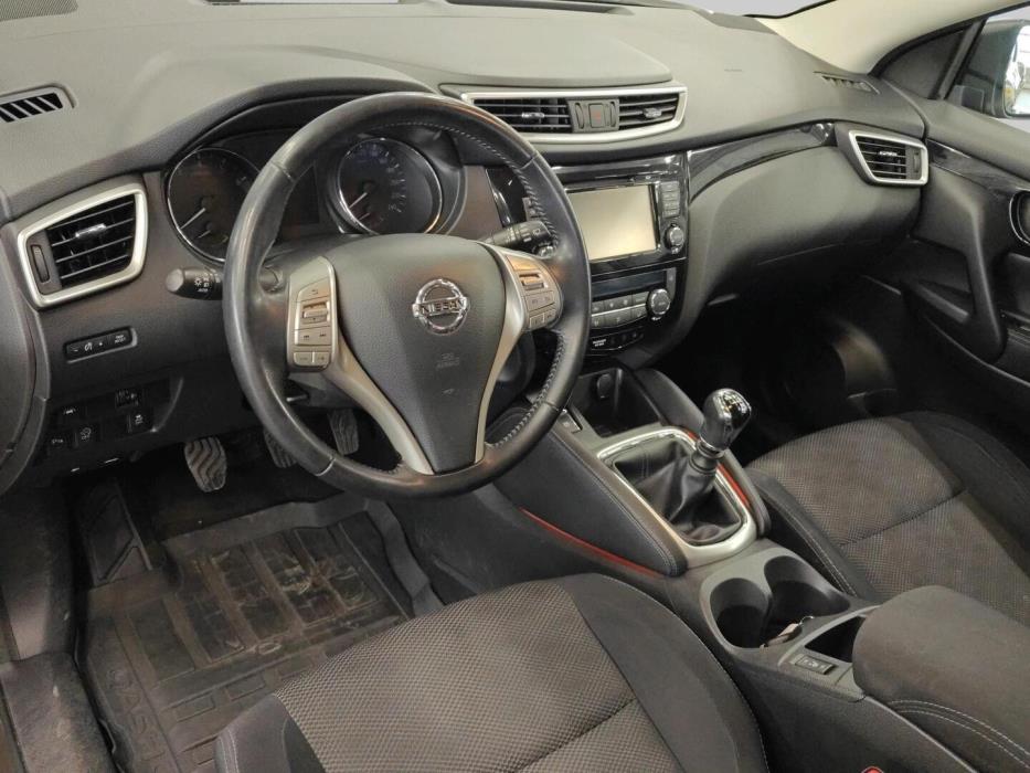 NISSAN Qashqai 2016