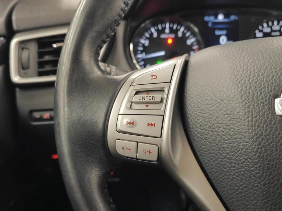 NISSAN Qashqai 2016
