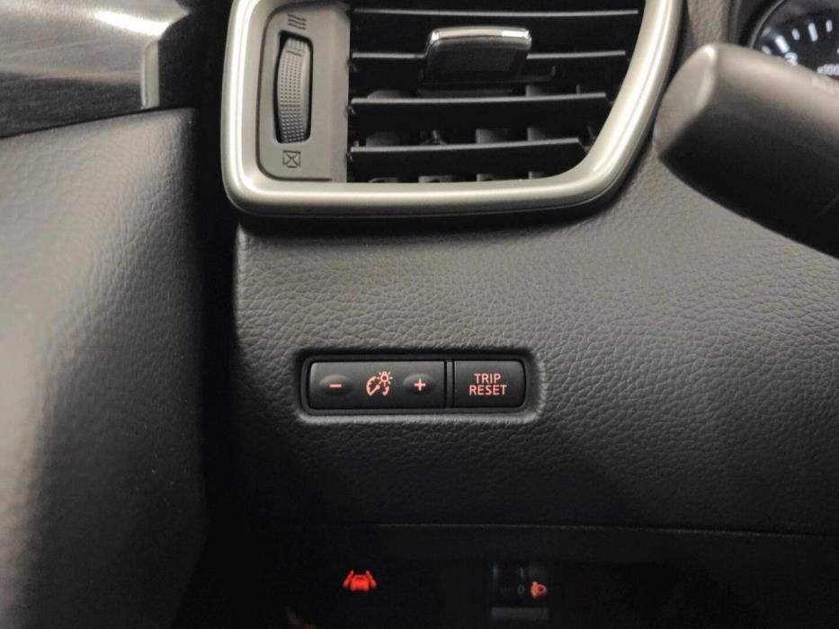 NISSAN Qashqai 2016