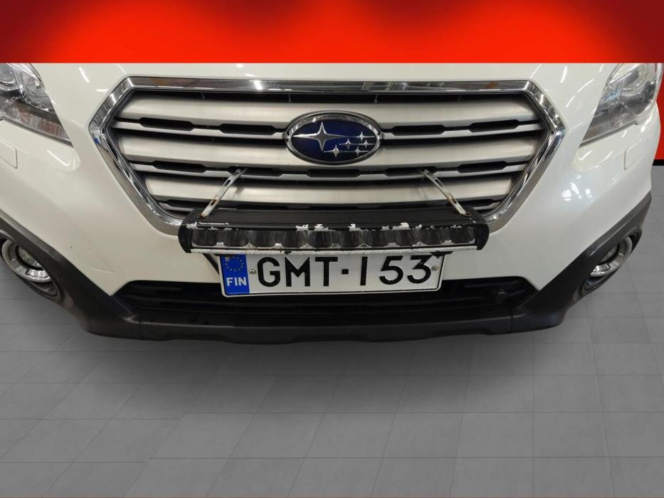 SUBARU Outback 2015