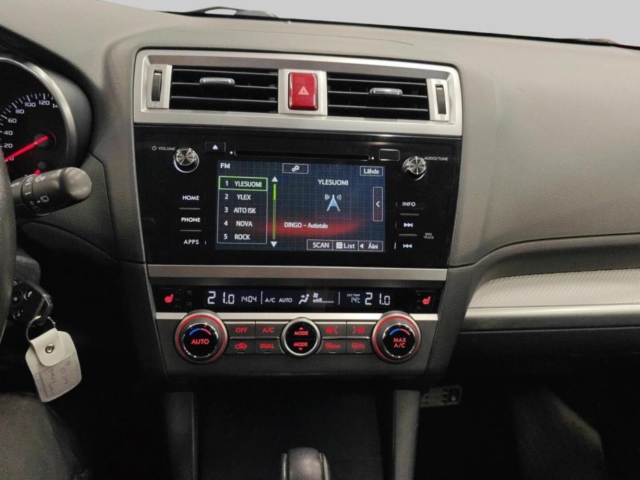 SUBARU Outback 2015
