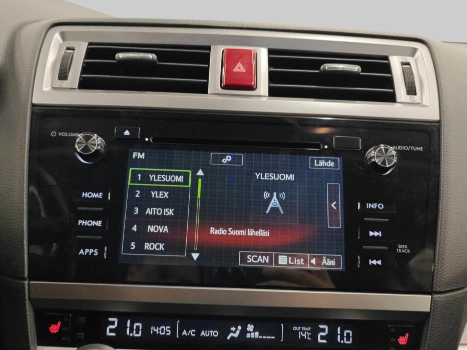 SUBARU Outback 2015
