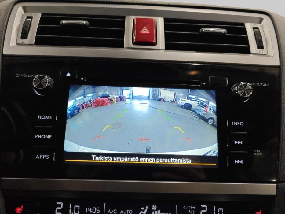 SUBARU Outback 2015