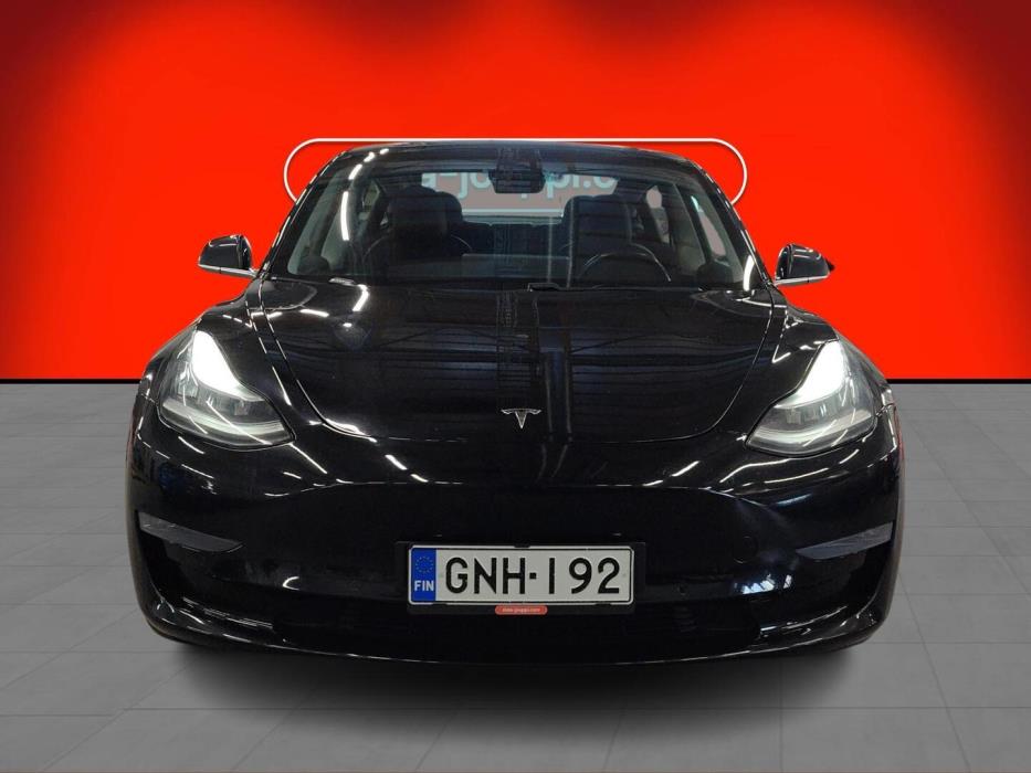 TESLA Model 3 2019