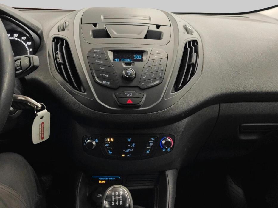 FORD Transit Courier 2015