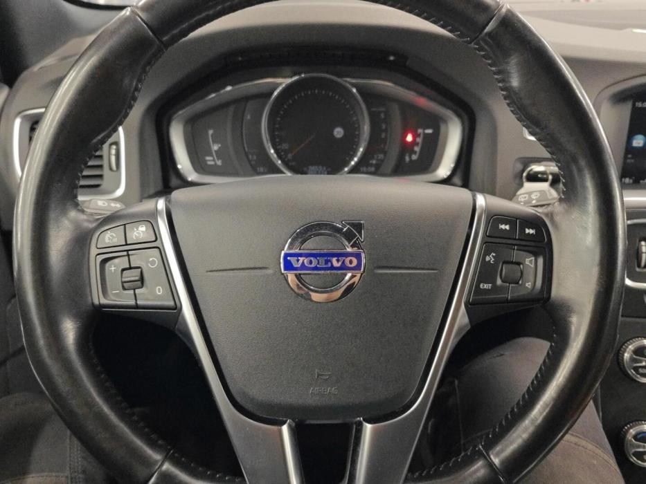 VOLVO V60 Cross Country 2018
