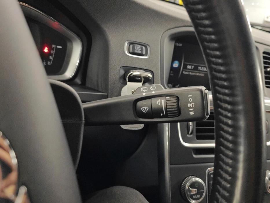 VOLVO V60 Cross Country 2018