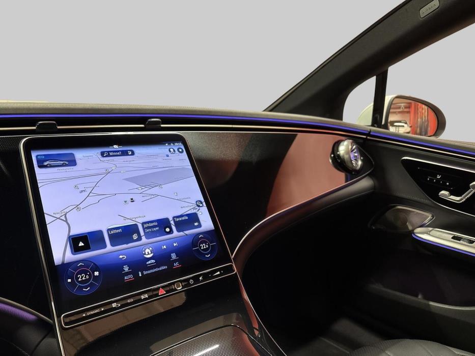 MERCEDES-BENZ EQE 2023