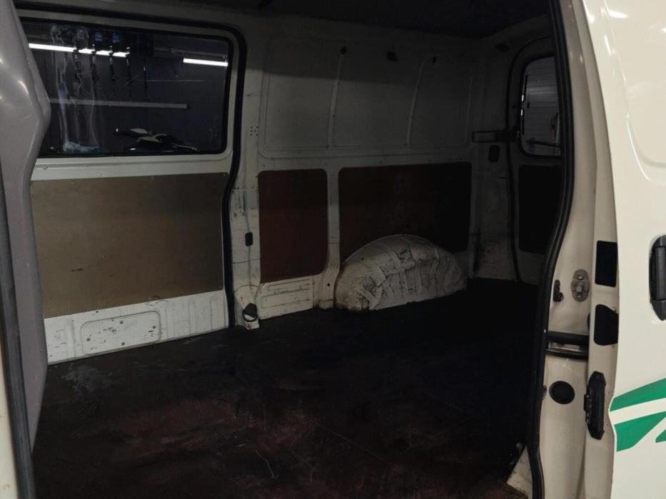 TOYOTA Hiace 2004