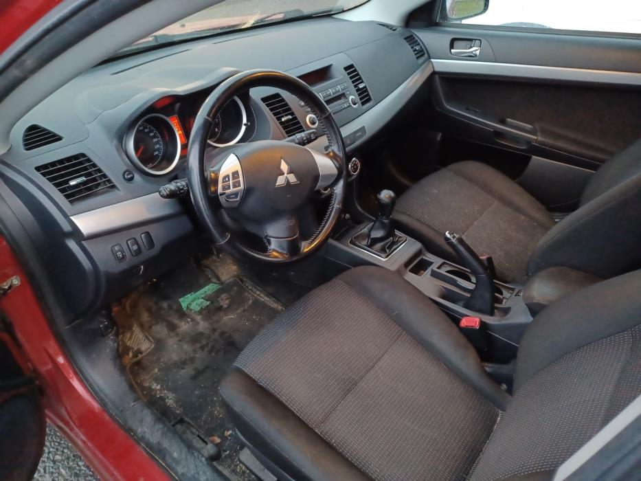 MITSUBISHI Lancer 2010