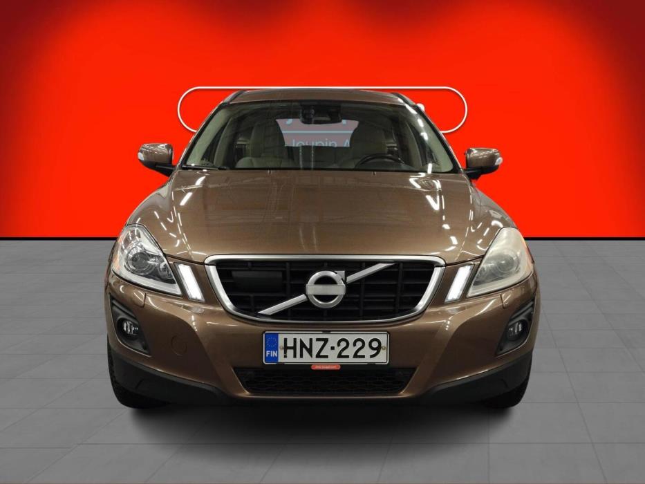 VOLVO XC60 2010