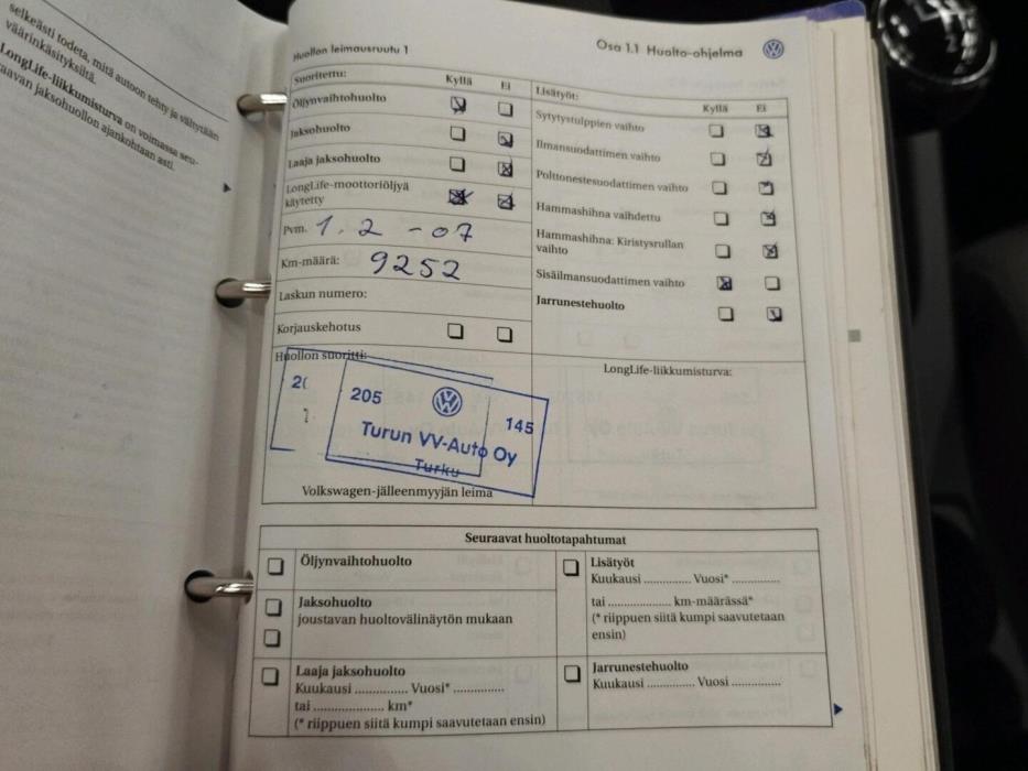 VOLKSWAGEN Golf 2005